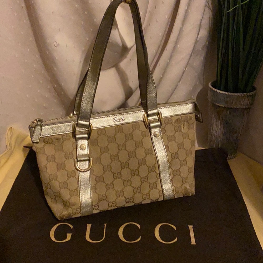 Gucci GG Hobo
